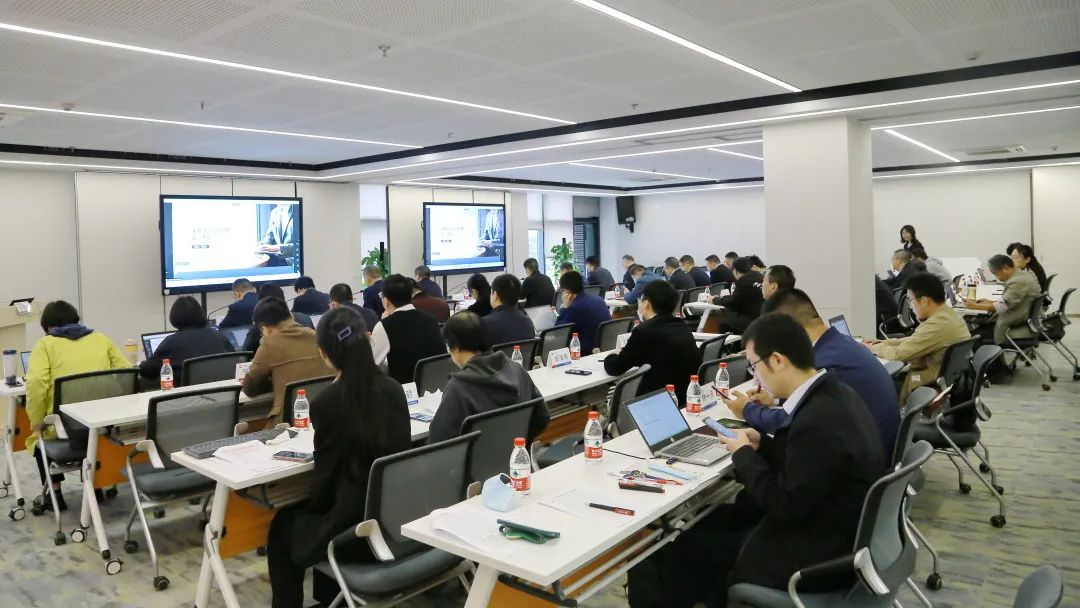江南管理2022年三季度分公司总经理工作会议圆满举行